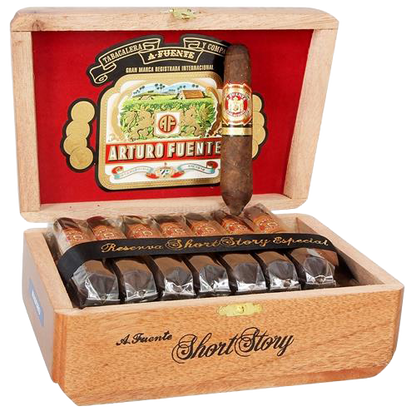 Arturo Fuente Hemingway Short Story Natural/Maduro 2018